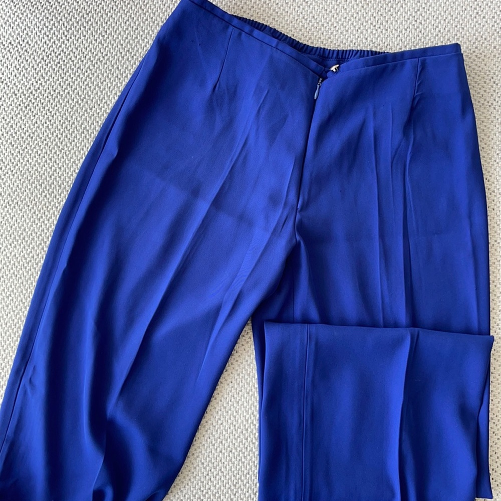 Long and wide pants.